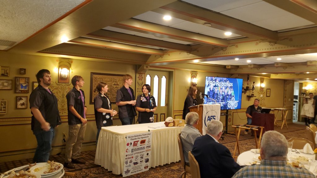 _195055.jpg